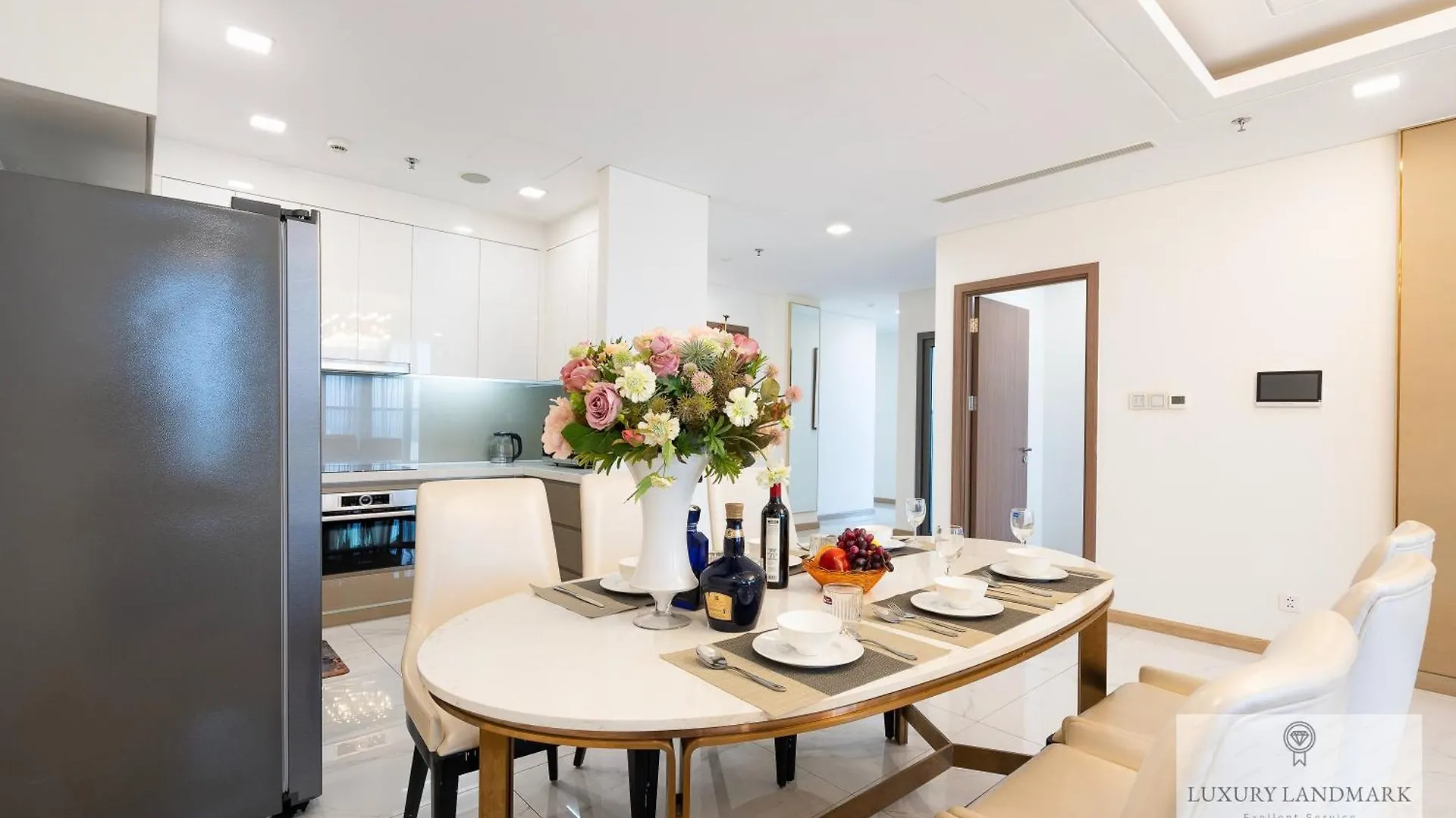 **** Aparthotel The Signature Landmark 81 - Vinhomes Central Binh Thanh Ho Chi Minh City Vietnam