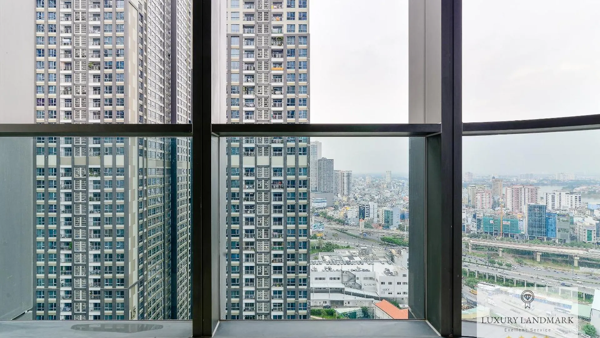 The Signature Landmark 81 - Vinhomes Central Binh Thanh Ho Chi Minh City Vietnam