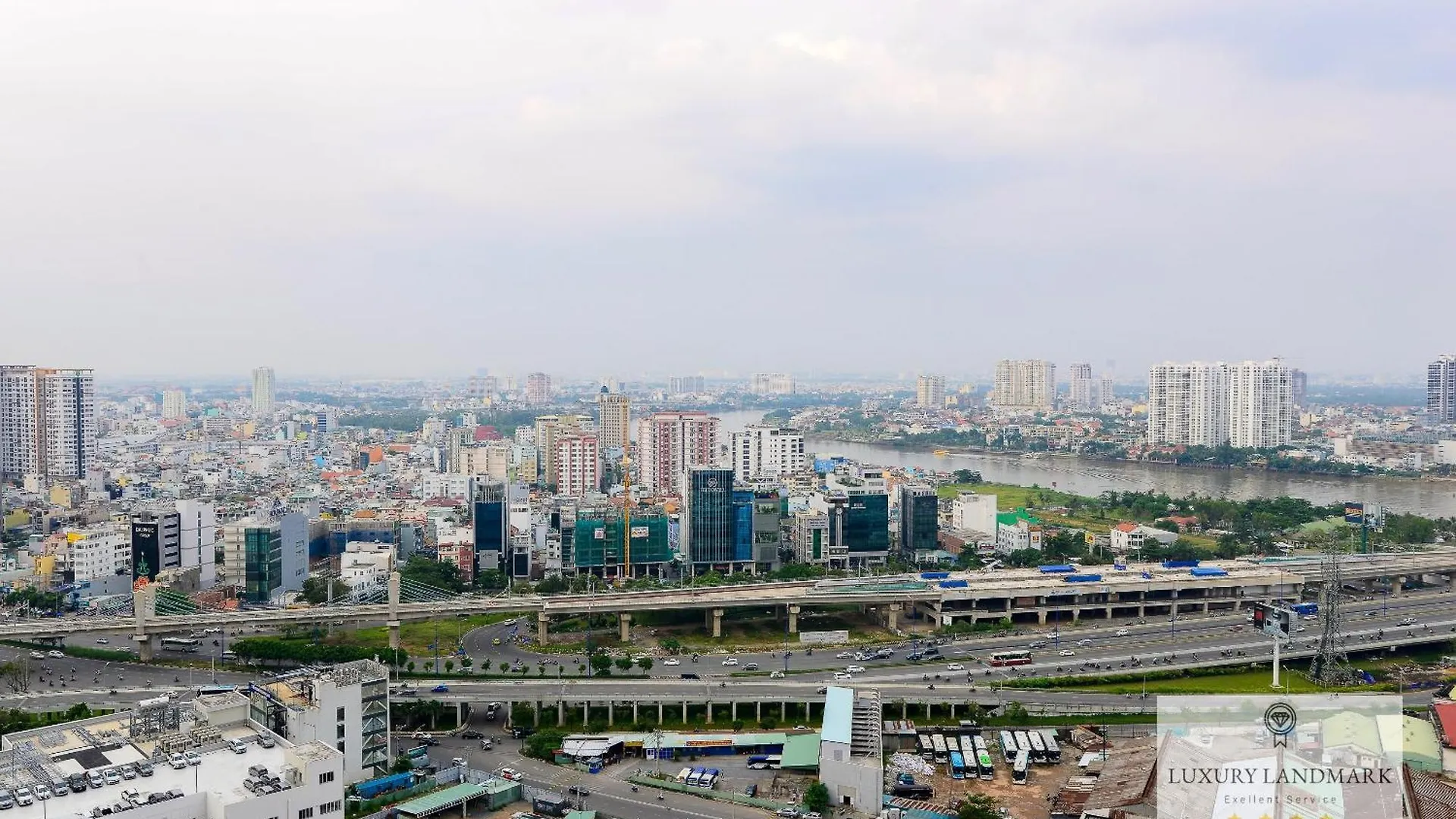 The Signature Landmark 81 - Vinhomes Central Binh Thanh Ho Chi Minh City 4*,  Vietnam