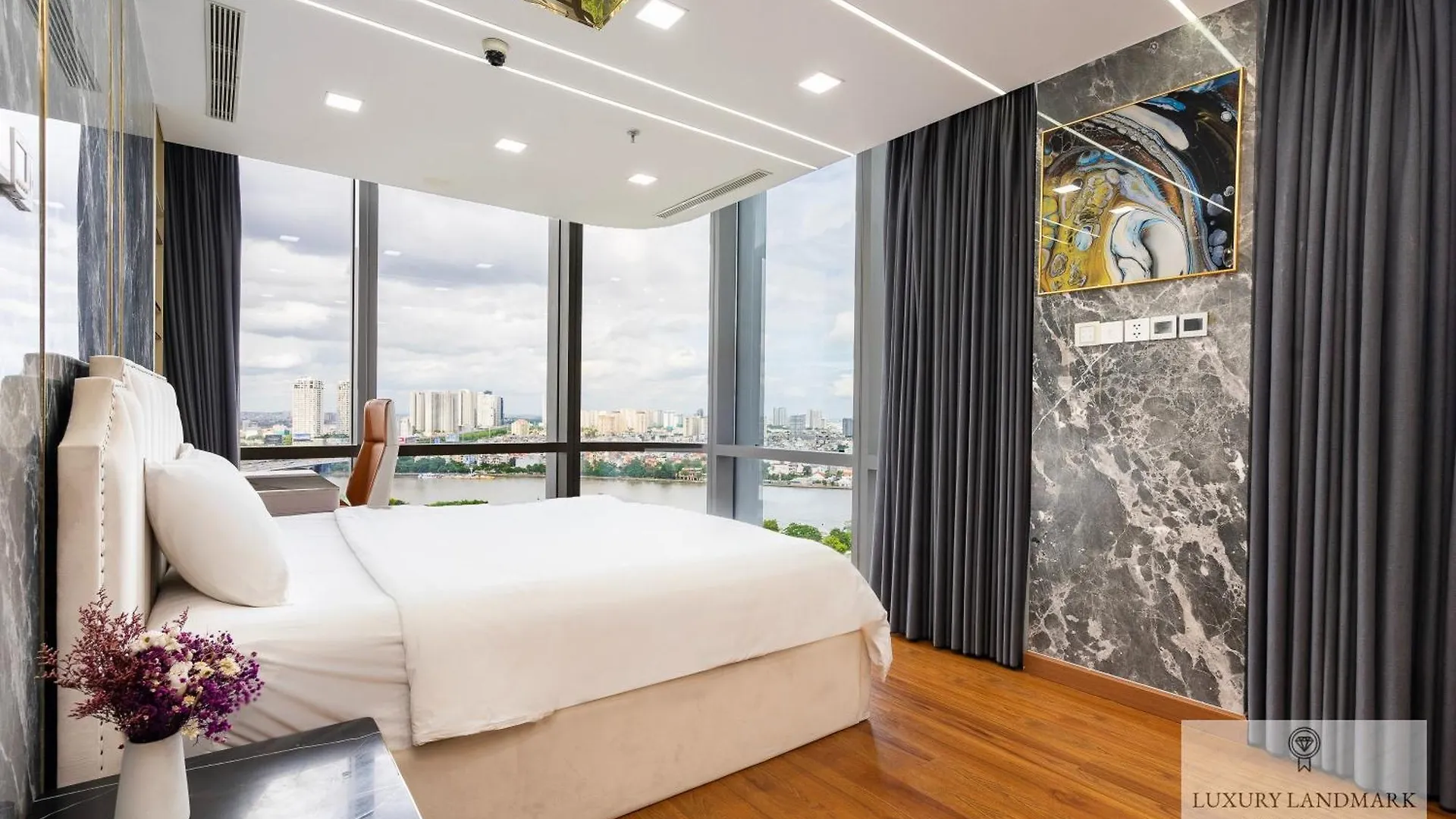 The Signature Landmark 81 - Vinhomes Central Binh Thanh Ho Chi Minh City