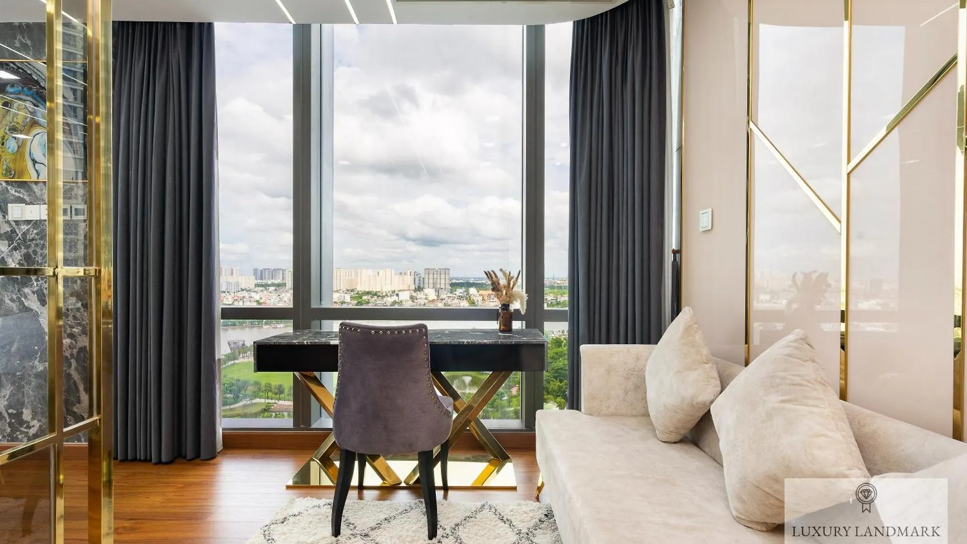 The Signature Landmark 81 - Vinhomes Central Binh Thanh Ho Chi Minh City Vietnam