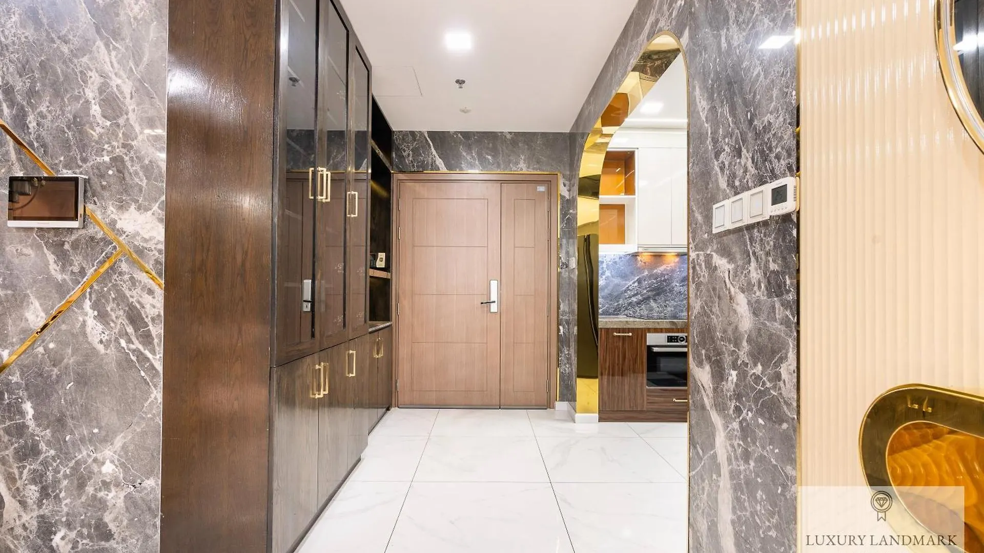 Aparthotel The Signature Landmark 81 - Vinhomes Central Binh Thanh Ho Chi Minh City