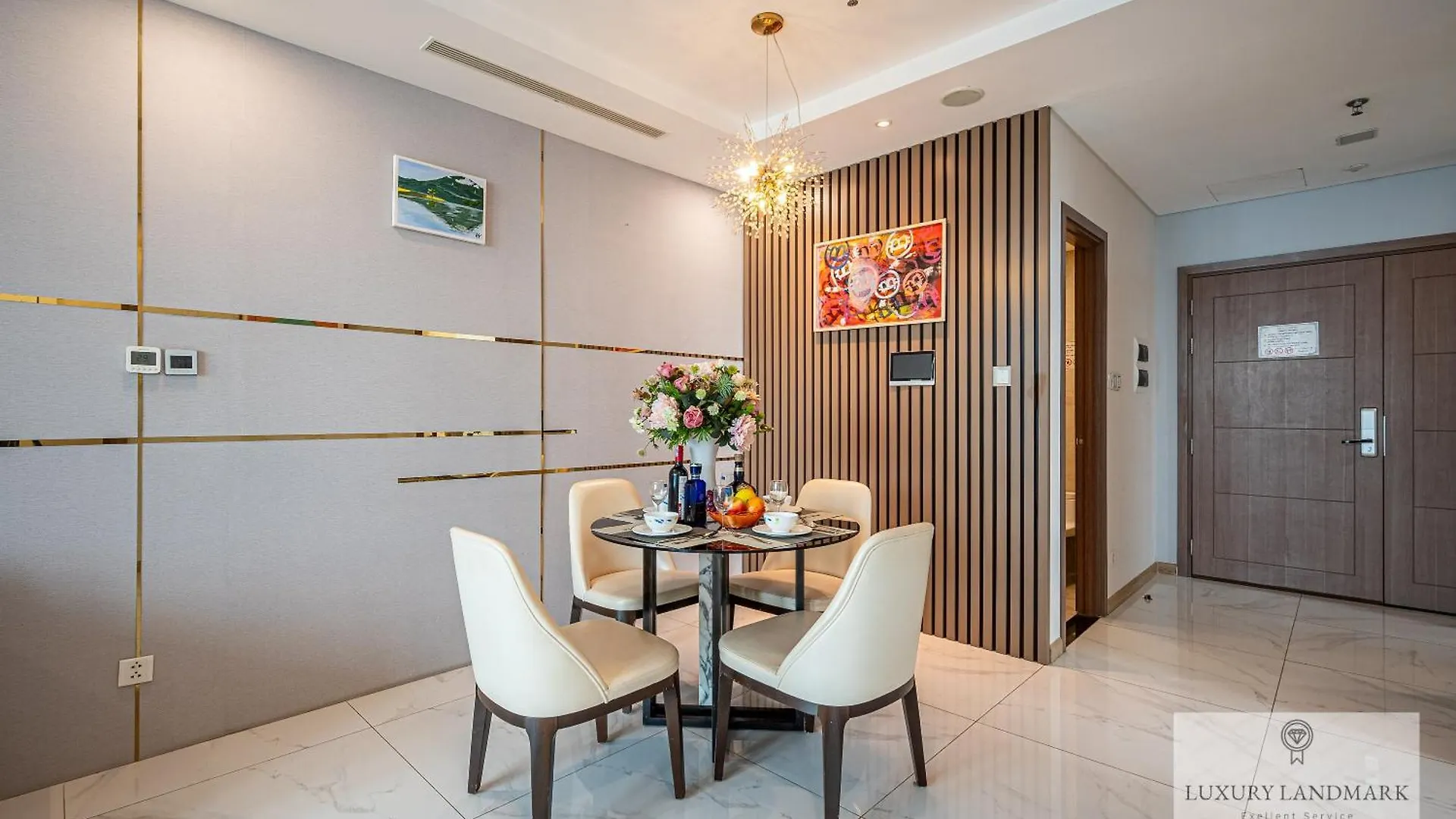 The Signature Landmark 81 - Vinhomes Central Binh Thanh Ho Chi Minh City Aparthotel