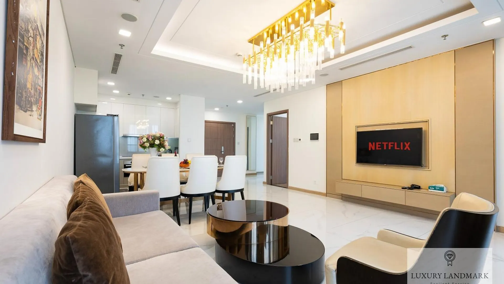 **** מלון דירות הו צ'י מין סיטי The Signature Landmark 81 - Vinhomes Central Binh Thanh וייטנאם