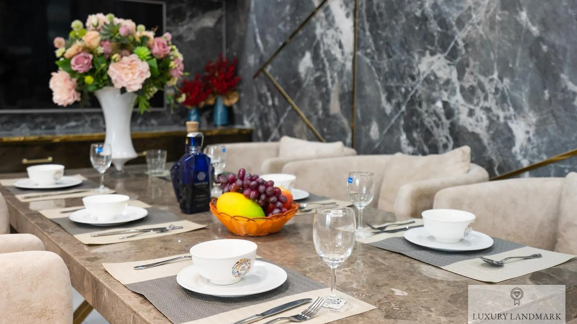 הו צ'י מין סיטי The Signature Landmark 81 - Vinhomes Central Binh Thanh מלון דירות הו צ'י מין סיטי
