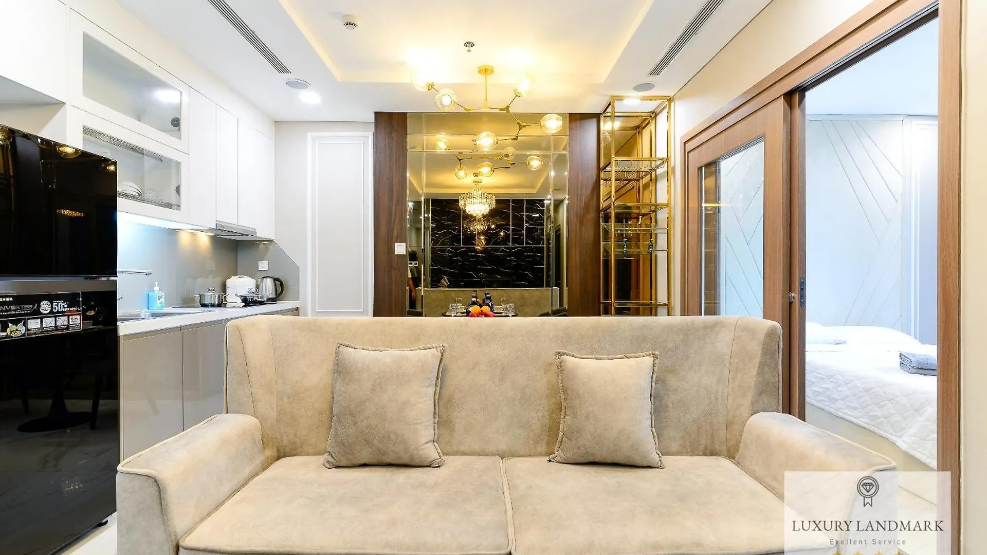 **** מלון דירות הו צ'י מין סיטי The Signature Landmark 81 - Vinhomes Central Binh Thanh וייטנאם