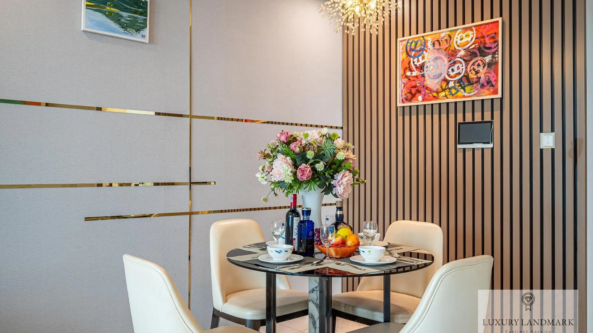 הו צ'י מין סיטי The Signature Landmark 81 - Vinhomes Central Binh Thanh מלון דירות